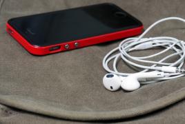 Как увеличить громкость музыки на любом iPhone